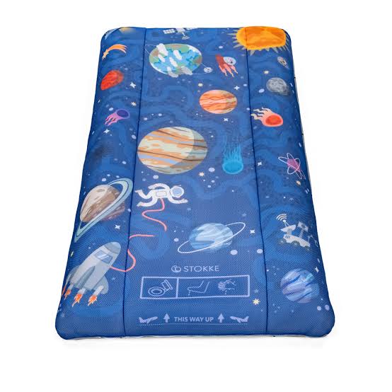 STOKKE JETKIDS® CLOUDSLEEPER™ SPACE MAZE - DUSEK/PODLOGA ZA SPAVANJE - Slika 3
